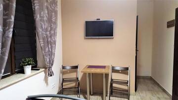 Фото номера Двухместный номер с 2 отдельными кроватями и ванной комнатой Проживание в семье DobraNocka г. Kaleń 9